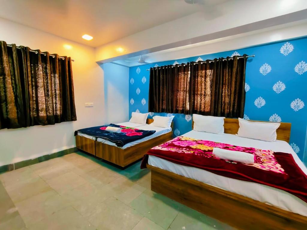 Family-style room at Sri Brindavan Gardens